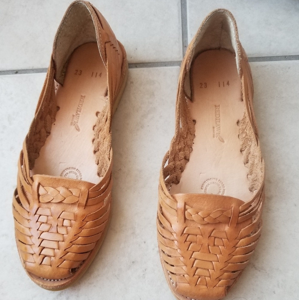Leather sandals